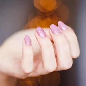 Bling Bling Nail gallery